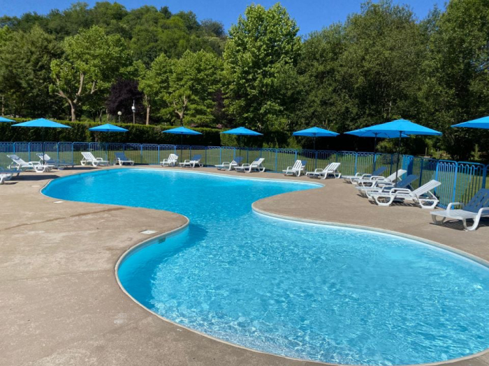 Camping Les 4 Saisons - Oust